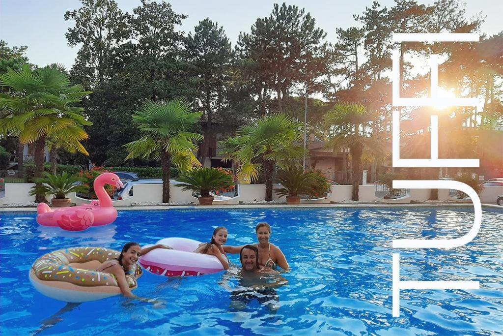 Hotel Olympia Lignano Sabbiadoro Dış mekan fotoğraf