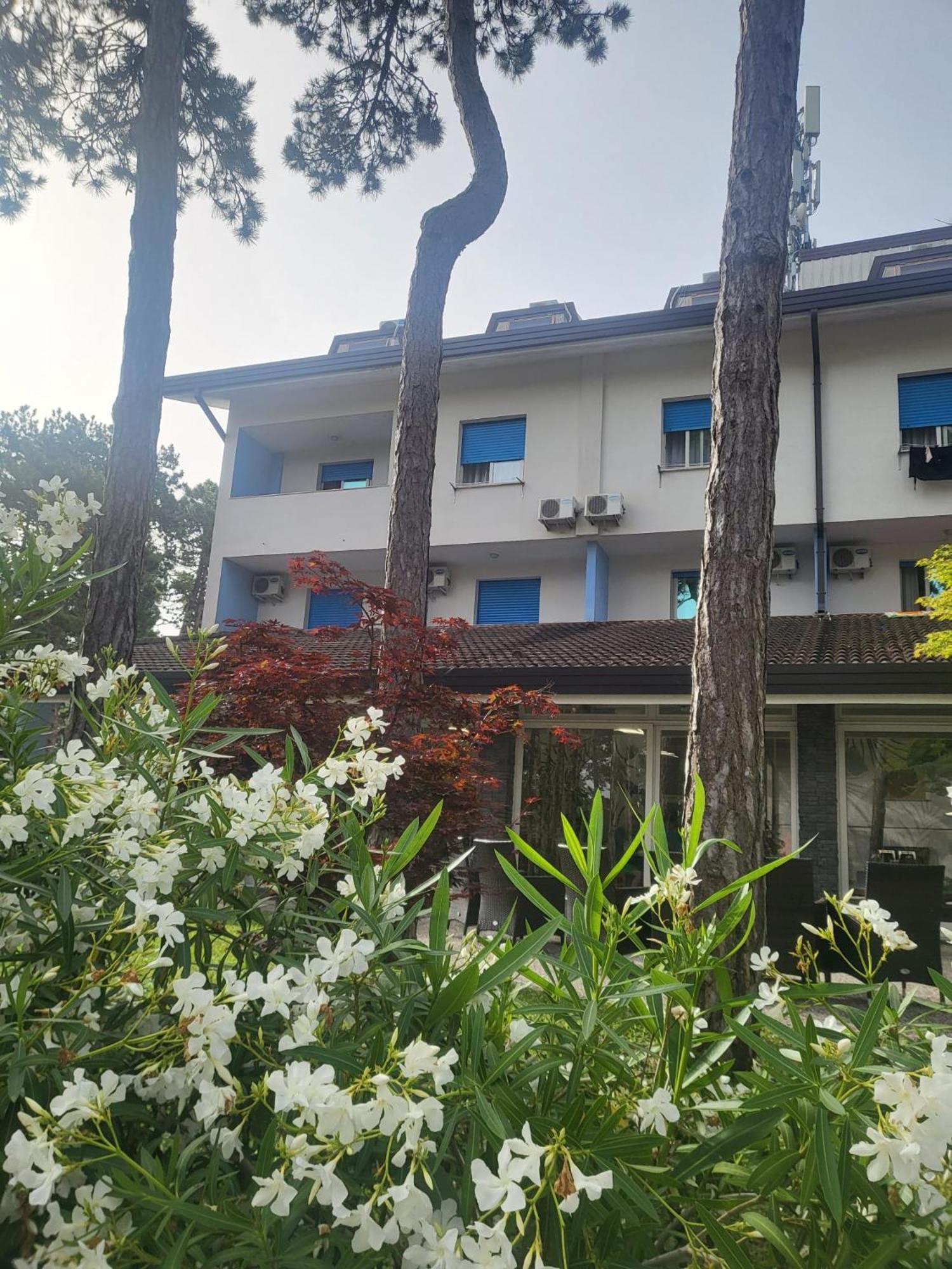 Hotel Olympia Lignano Sabbiadoro Dış mekan fotoğraf